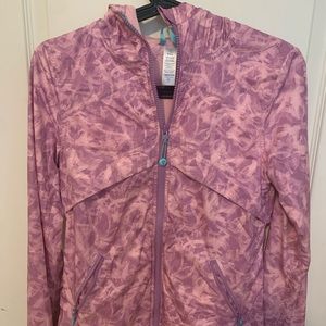 Ivivva Girls size 12 light windbreaker jacket